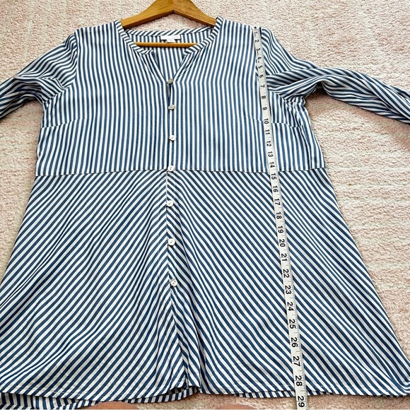 J Jill Blue White Striped Button Down Shirt Roll Tab Sleeves Size Medium Office - Picture 10 of 13